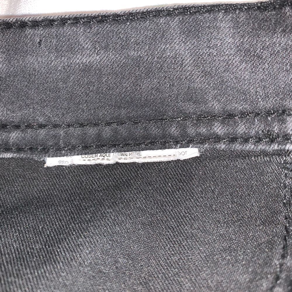 Used Mango Jean - Picture 4 of 5